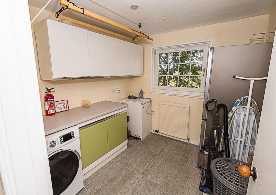 West Lodge 3 Bedrooms, Near Golf Course And River Turriff エクステリア 写真